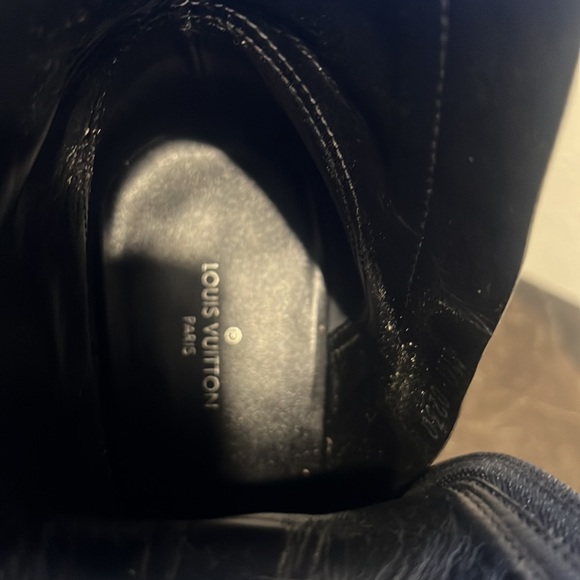 Louis Vuitton Boots - Picture 8 of 9